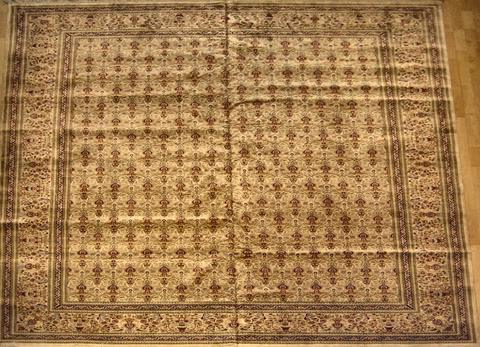 Qum Ivory, 8′3″ × 11′5″